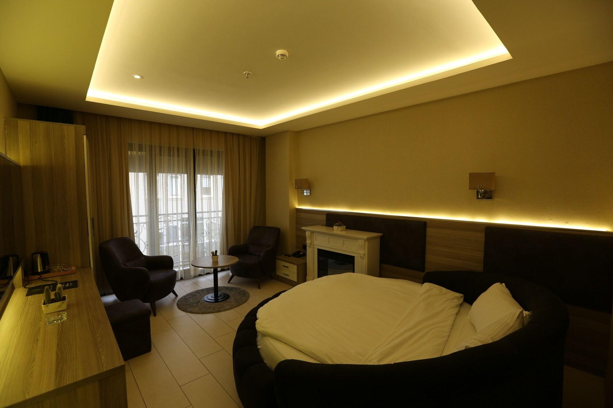 Random Suit Otel اسطنبول المظهر الخارجي الصورة