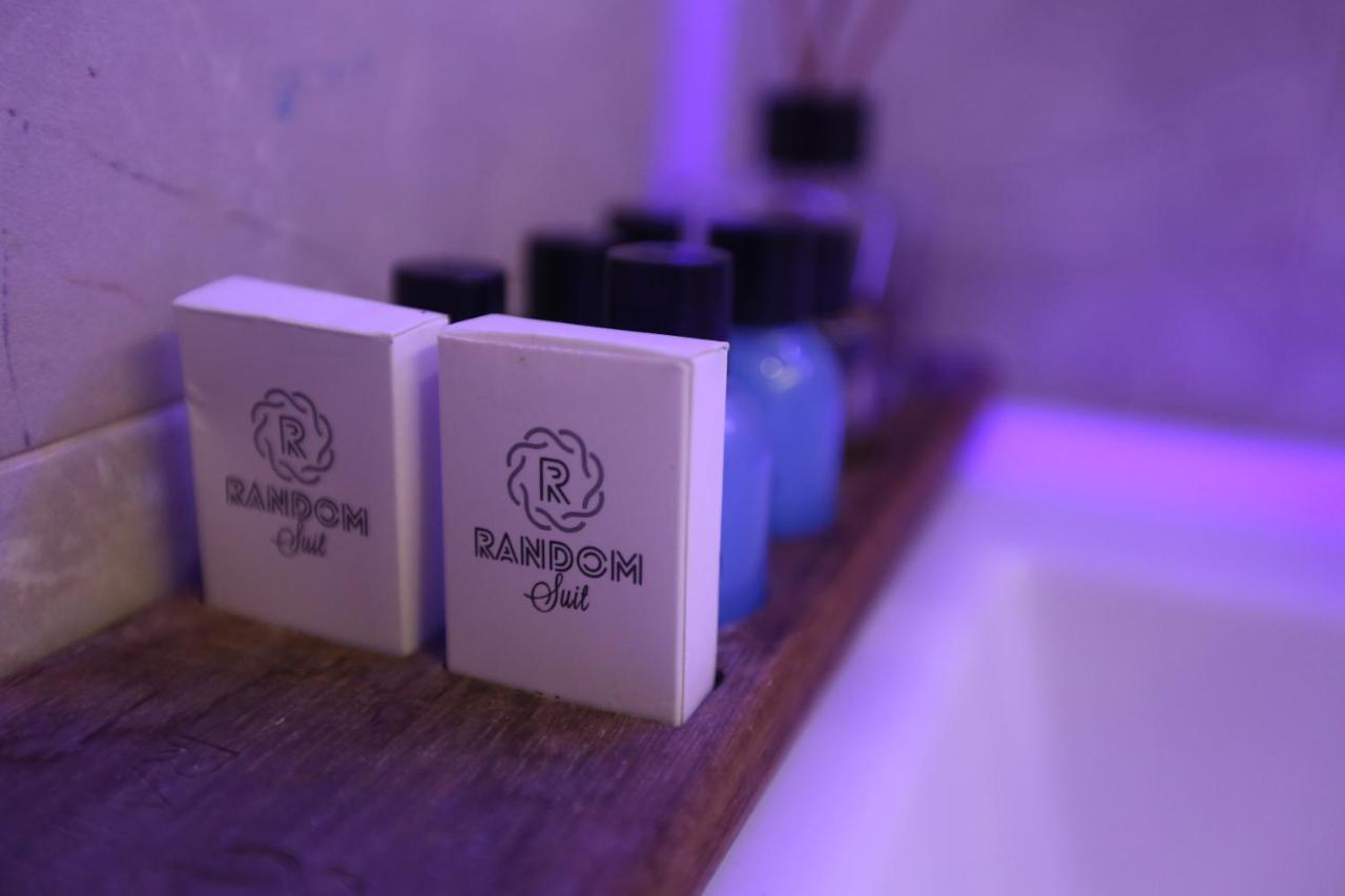 Random Suit Otel اسطنبول المظهر الخارجي الصورة